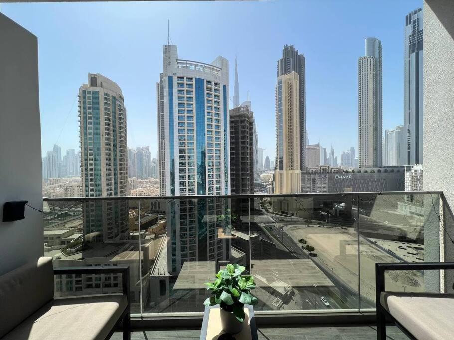 Urban King Bed With Burj Khalifa View & Dubai Mall Extérieur photo